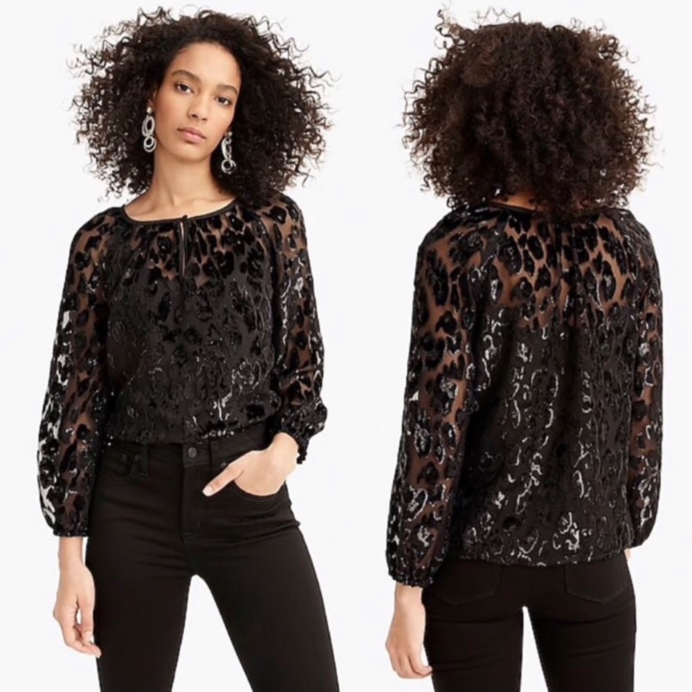 NWT Leopard Velvet Popover Top